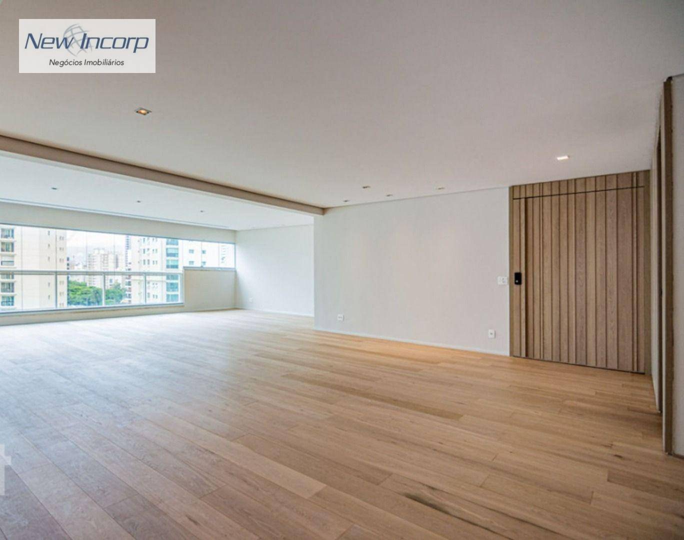 Apartamento à venda com 3 quartos, 275m² - Foto 2