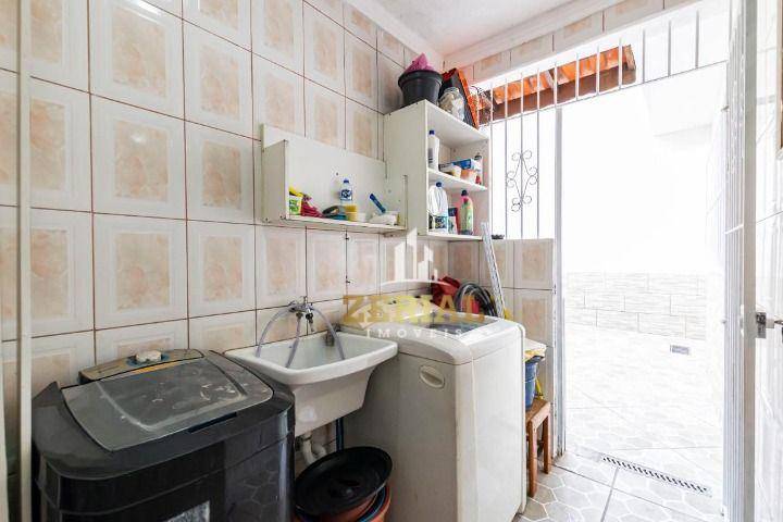 Sobrado à venda com 3 quartos, 400m² - Foto 16