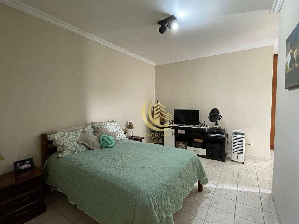 Sobrado à venda com 3 quartos, 245m² - Foto 22