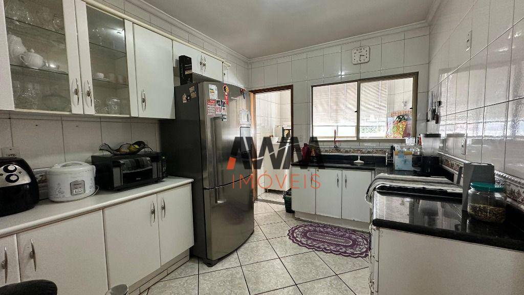 Apartamento à venda com 3 quartos, 85m² - Foto 16