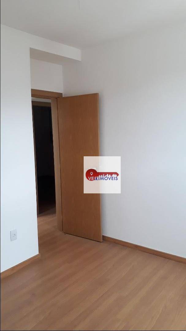 Apartamento à venda com 3 quartos, 80m² - Foto 15