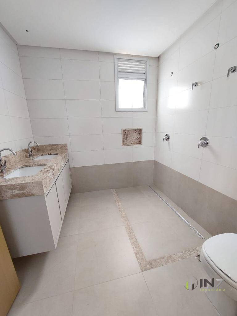 Apartamento à venda com 4 quartos, 180m² - Foto 13