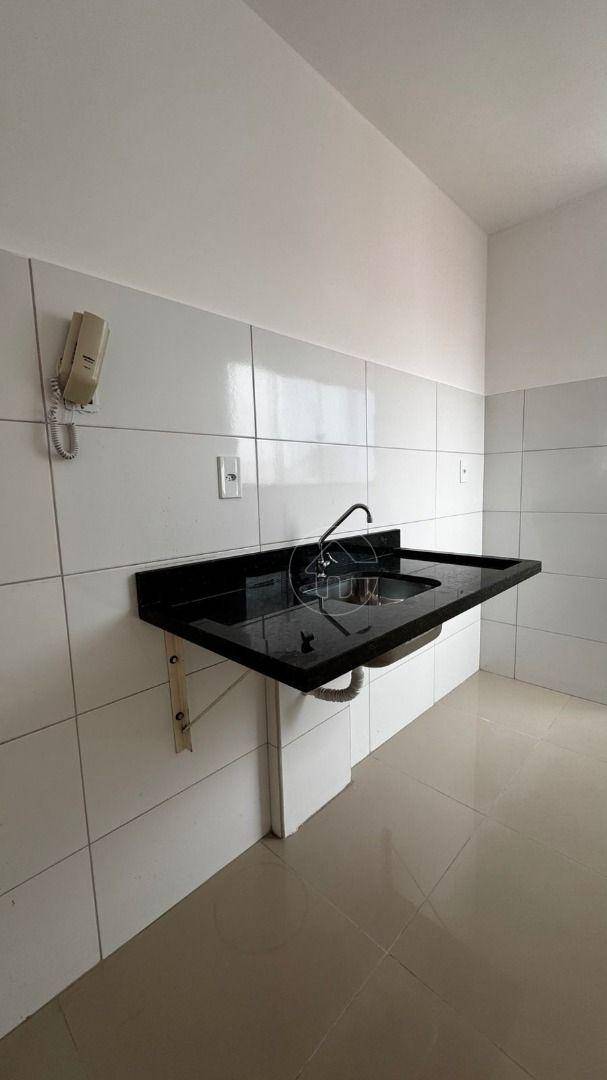 Apartamento para alugar com 3 quartos, 70m² - Foto 5