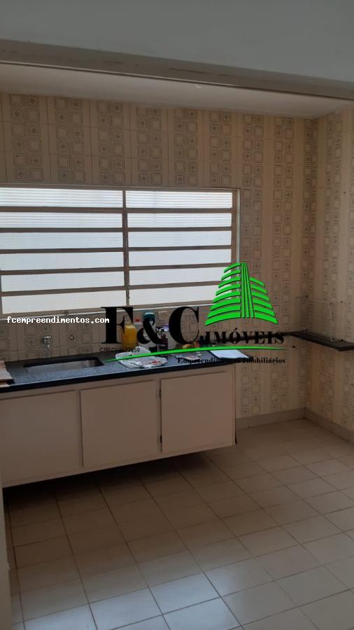 Apartamento à venda com 2 quartos, 300m² - Foto 1