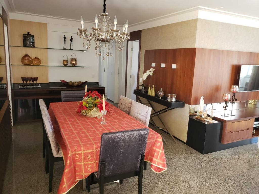 Apartamento à venda com 3 quartos, 125m² - Foto 7