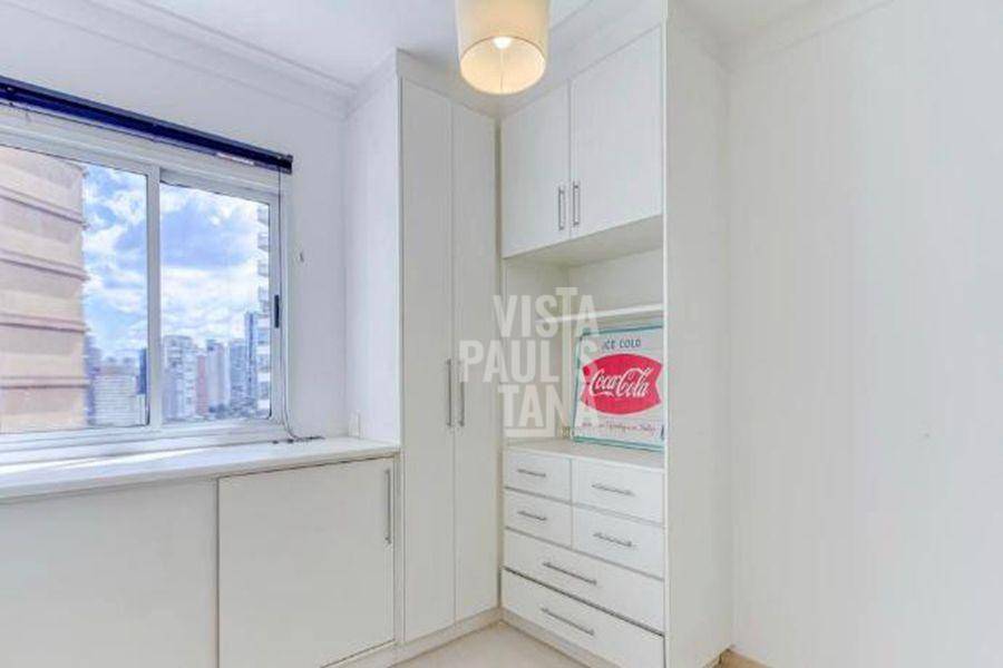 Apartamento para alugar com 2 quartos, 72m² - Foto 11