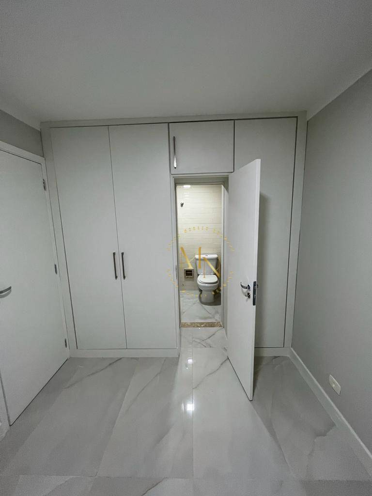 Apartamento à venda com 2 quartos, 68m² - Foto 4