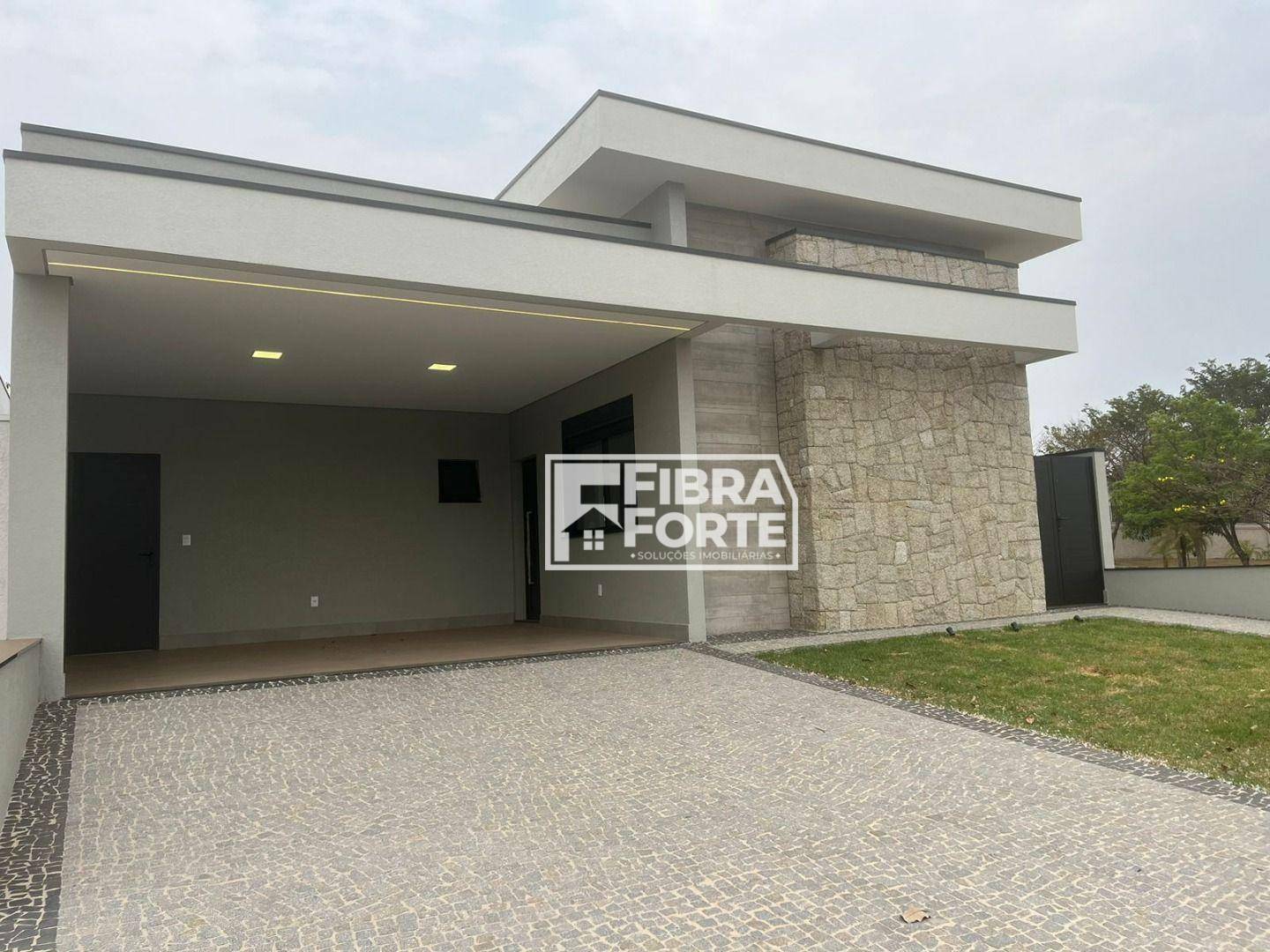 Casa de Condomínio à venda com 3 quartos, 209m² - Foto 2