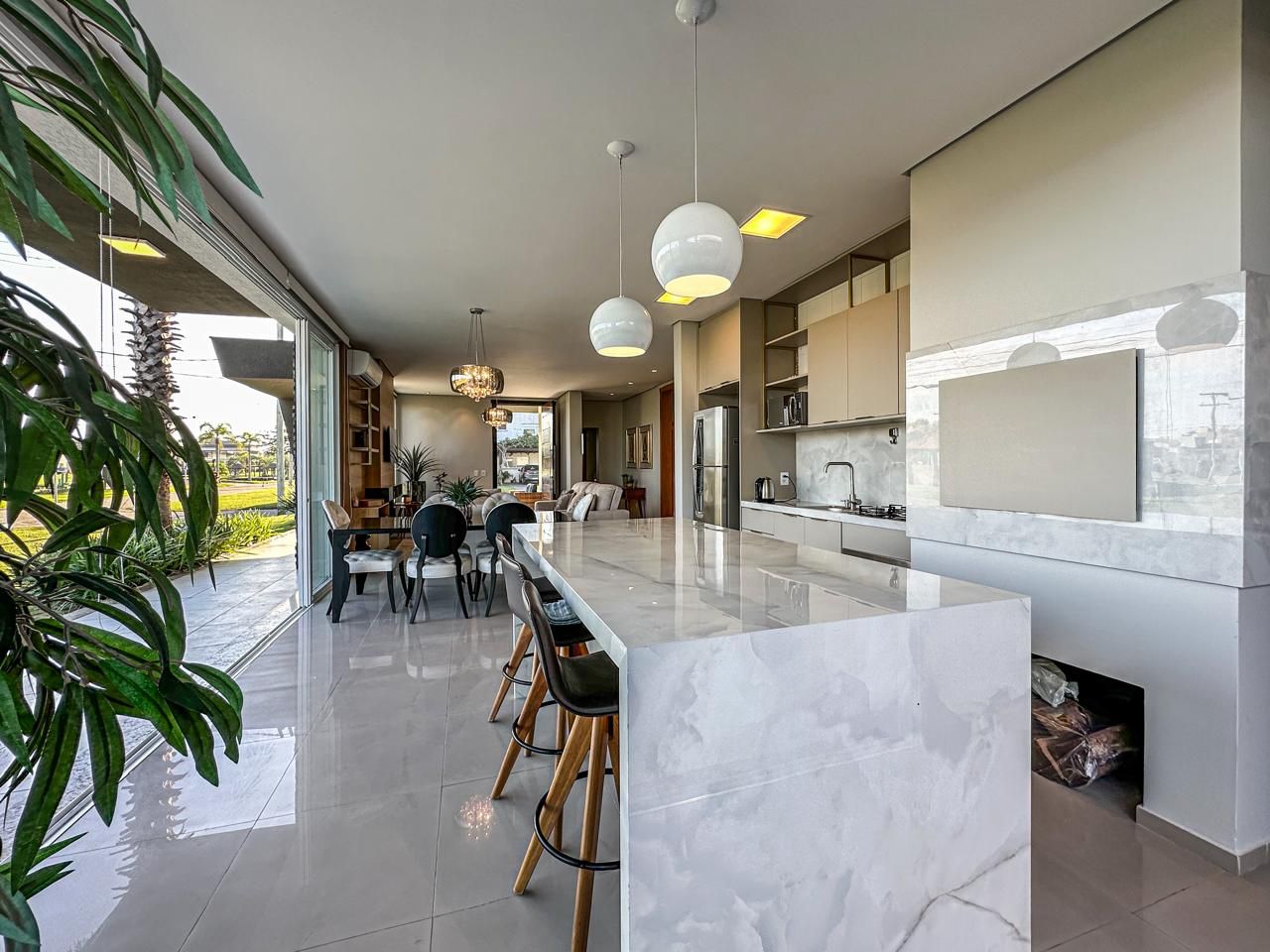 Casa à venda com 3 quartos, 194m² - Foto 8