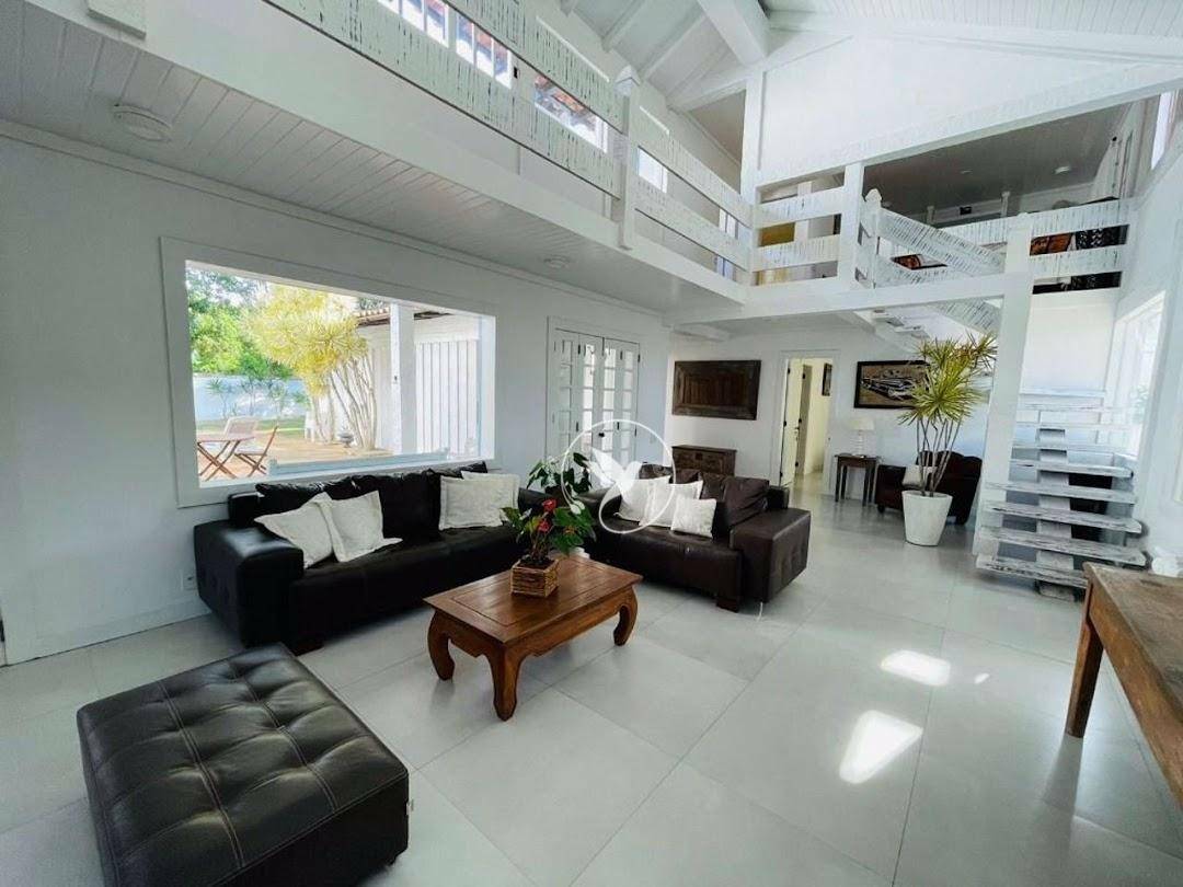 Casa à venda com 6 quartos, 400m² - Foto 5