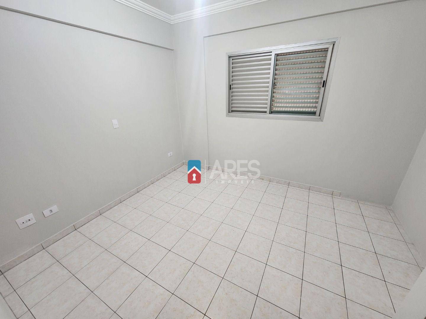 Apartamento para alugar com 3 quartos, 110m² - Foto 8