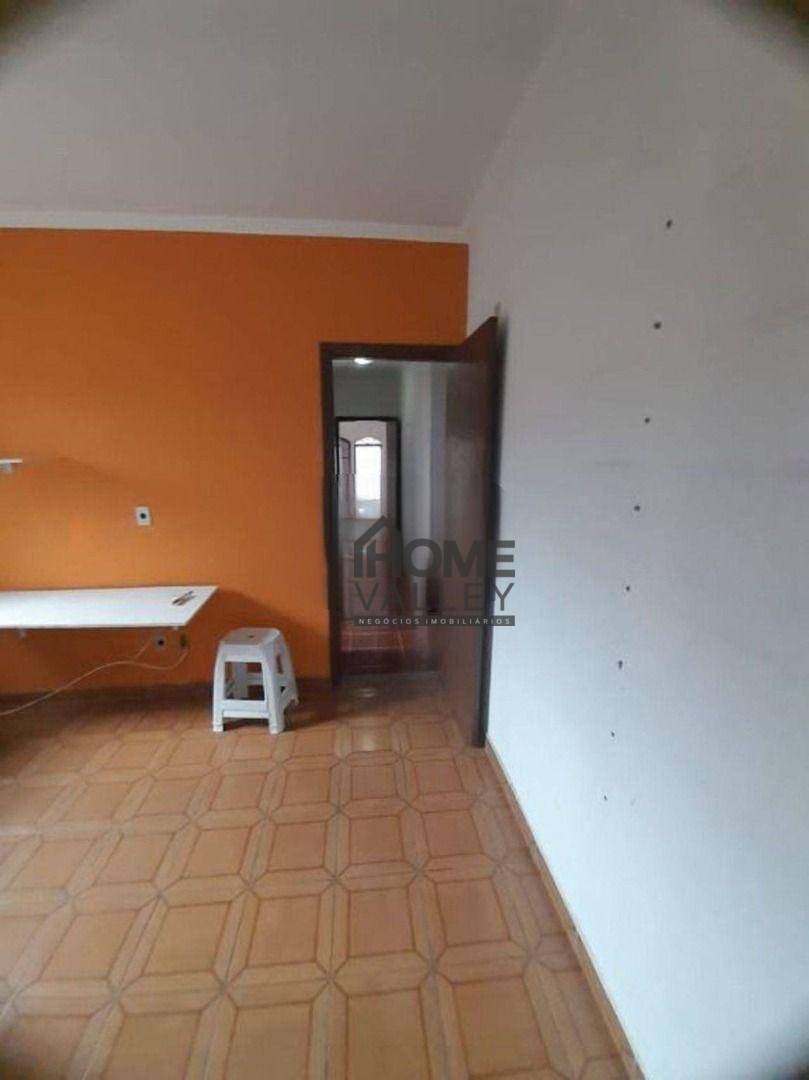 Casa à venda com 4 quartos, 151m² - Foto 19