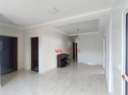 Chácara à venda com 4 quartos, 240m² - Foto 12