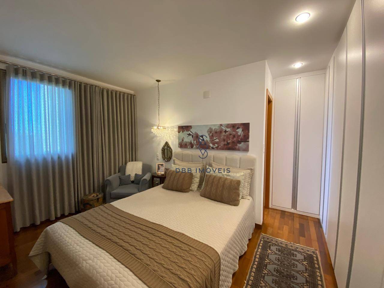 Apartamento à venda com 4 quartos, 244m² - Foto 27