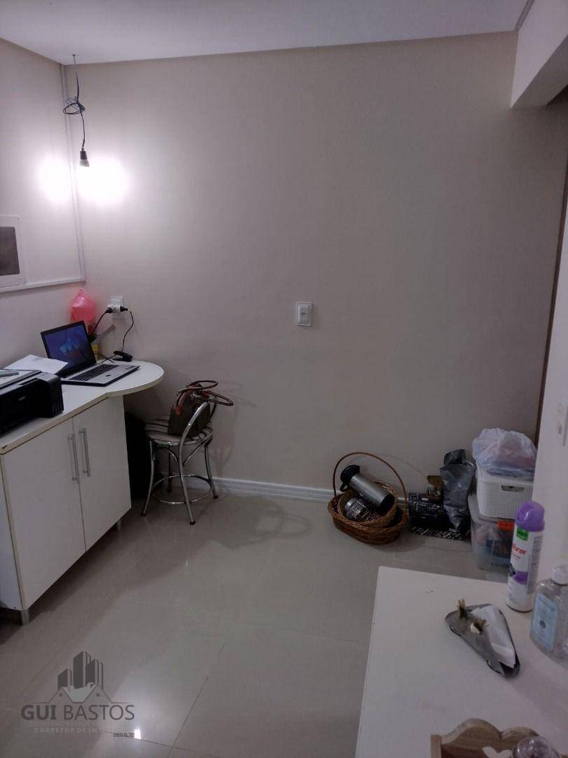 Casa à venda com 3 quartos, 150m² - Foto 7