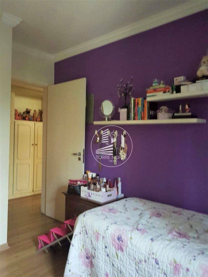 Apartamento à venda com 3 quartos, 144m² - Foto 17