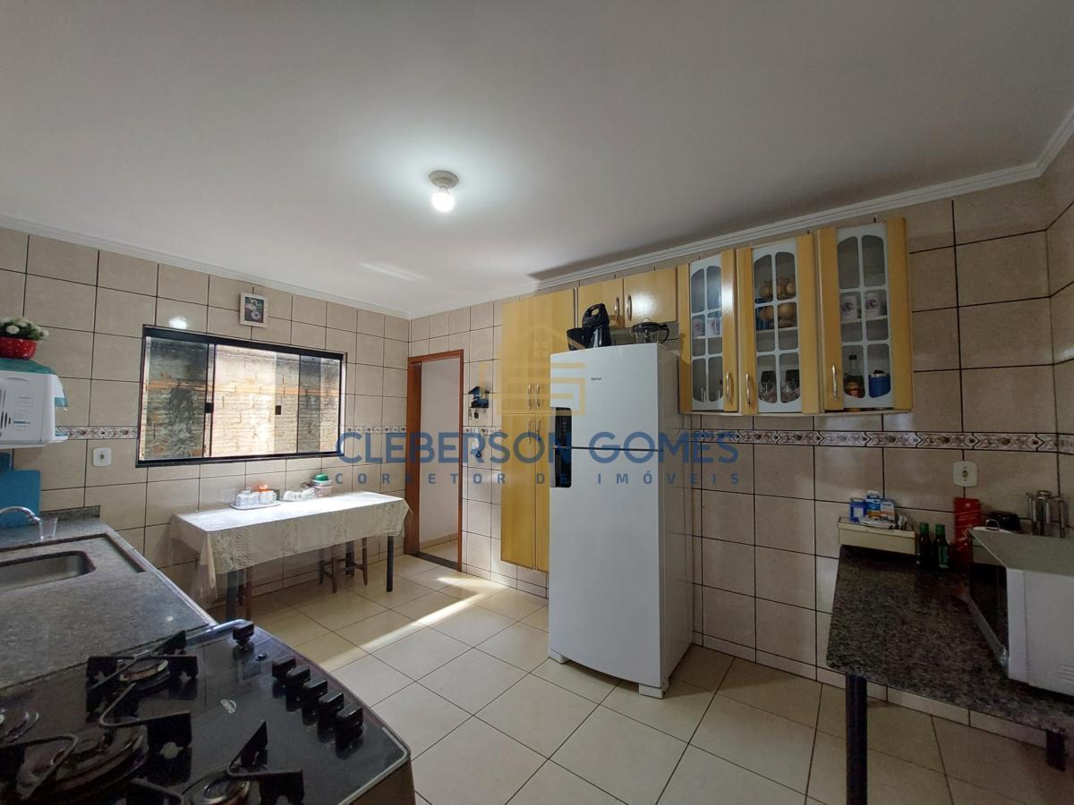 Casa à venda com 3 quartos, 360m² - Foto 23