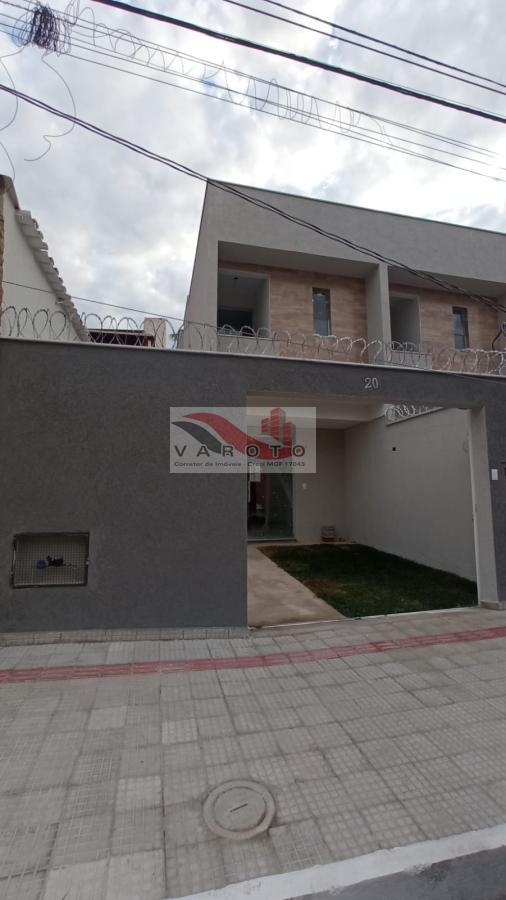 Casa à venda com 2 quartos, 48m² - Foto 2