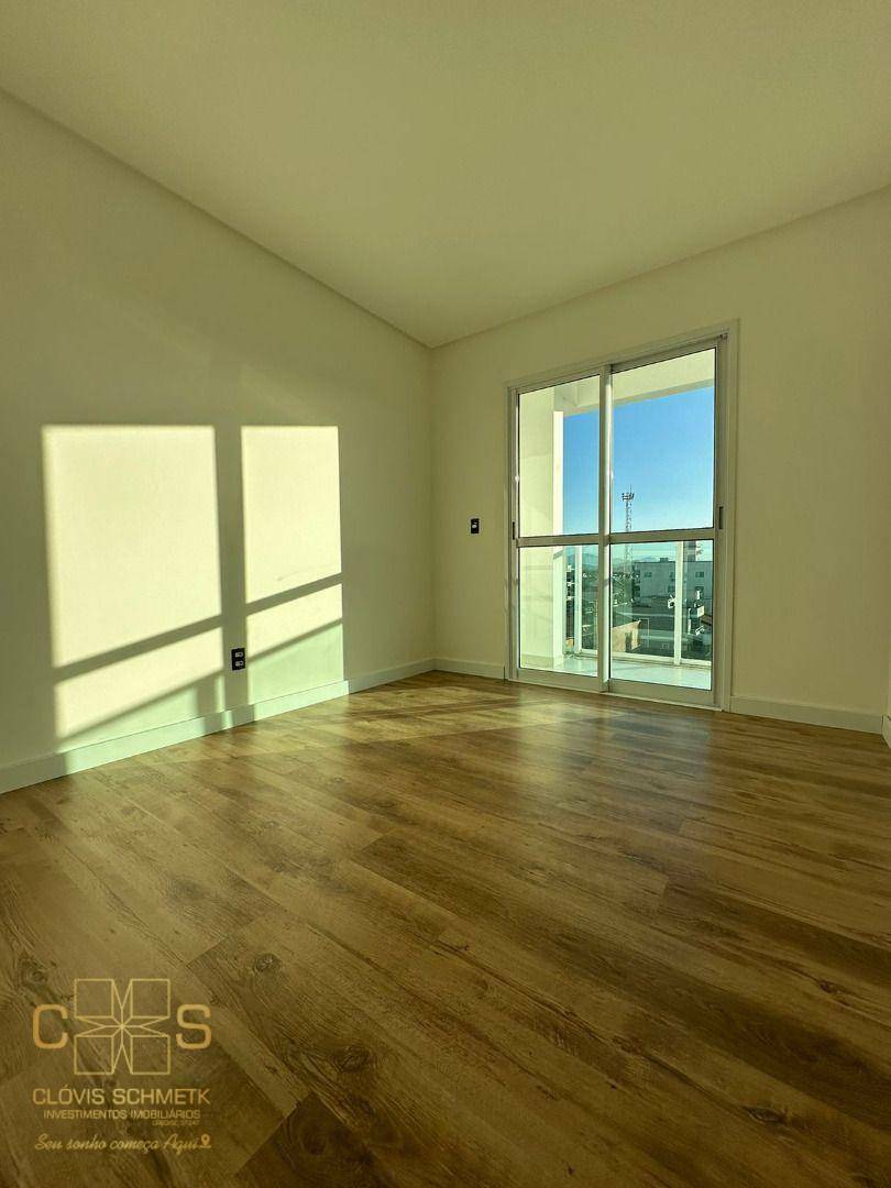 Apartamento à venda com 3 quartos, 94m² - Foto 12