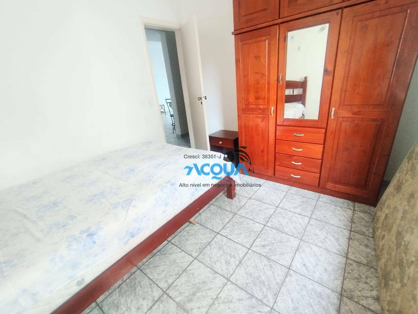 Apartamento à venda com 3 quartos, 75m² - Foto 4