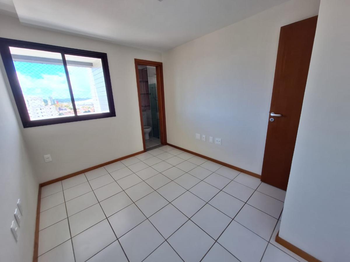 Apartamento à venda com 3 quartos - Foto 4