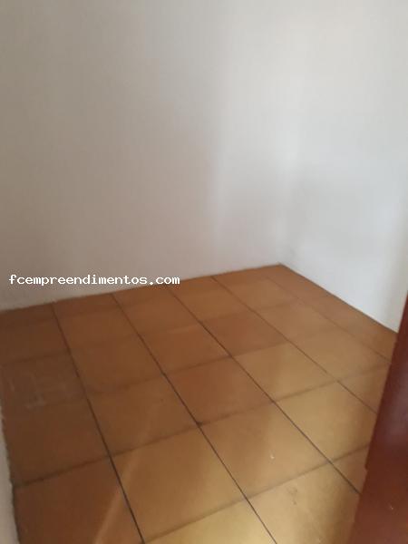 Sobrado à venda com 5 quartos, 128m² - Foto 4