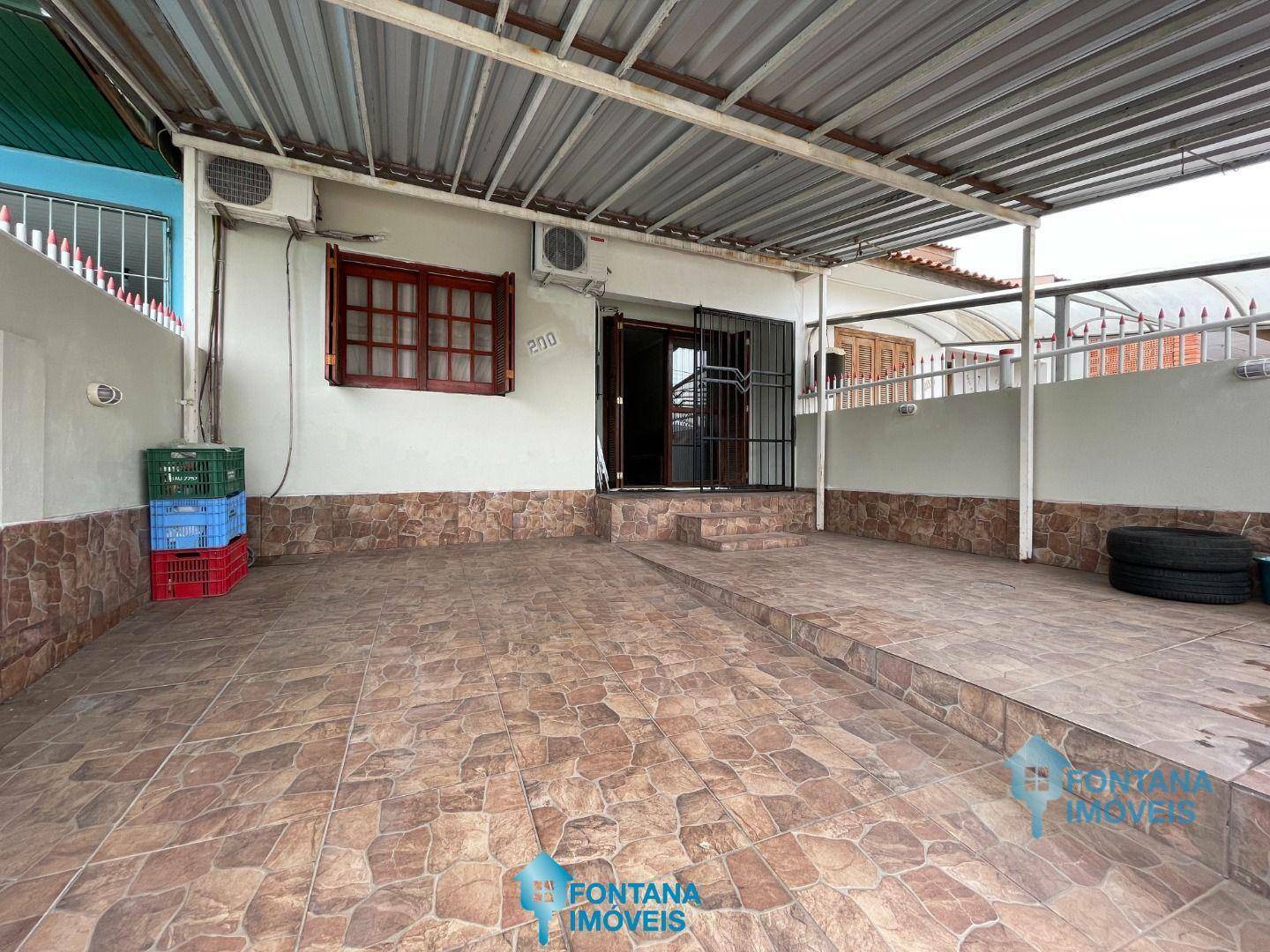 Casa à venda com 2 quartos, 70m² - Foto 2