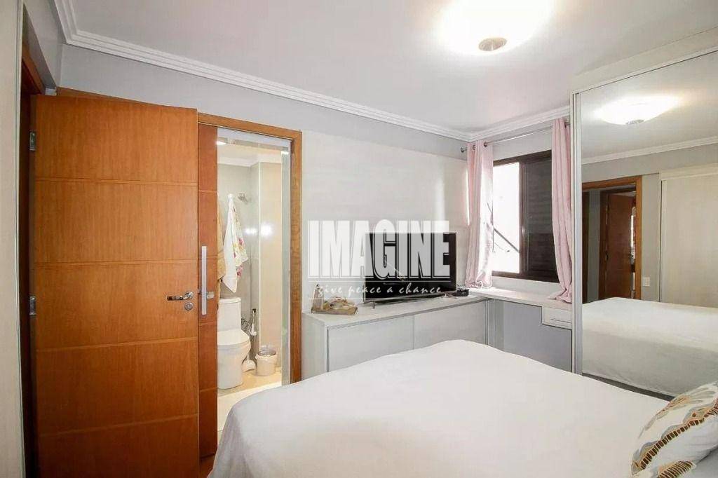 Apartamento à venda com 3 quartos, 100m² - Foto 11