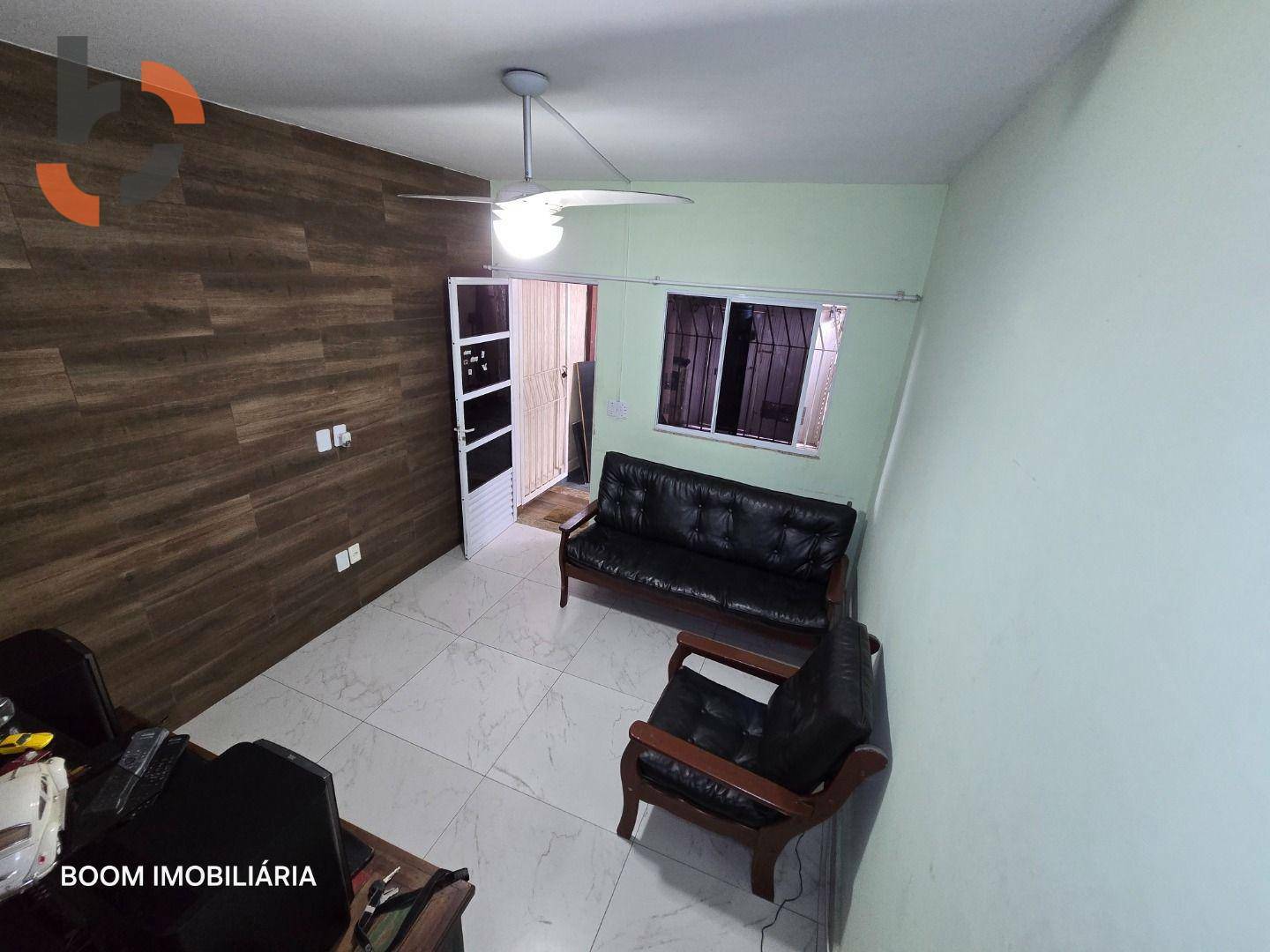 Casa à venda com 2 quartos, 67m² - Foto 9