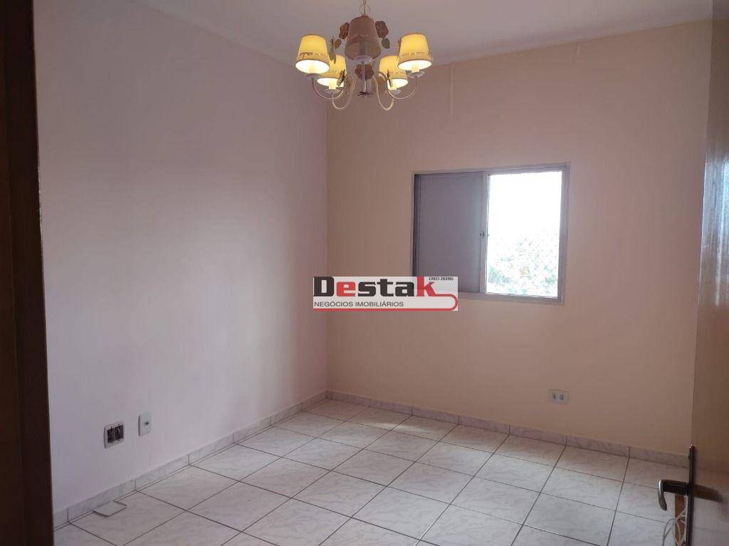 Apartamento à venda com 2 quartos, 61m² - Foto 14