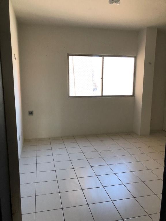 Apartamento à venda com 3 quartos, 121m² - Foto 20