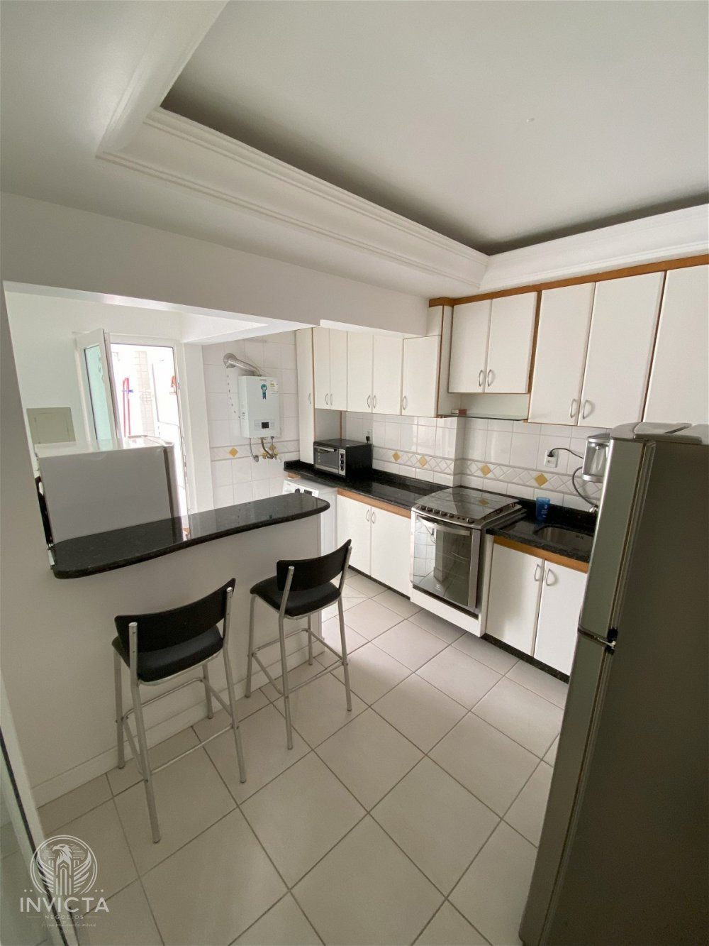 Apartamento à venda com 3 quartos, 226m² - Foto 14