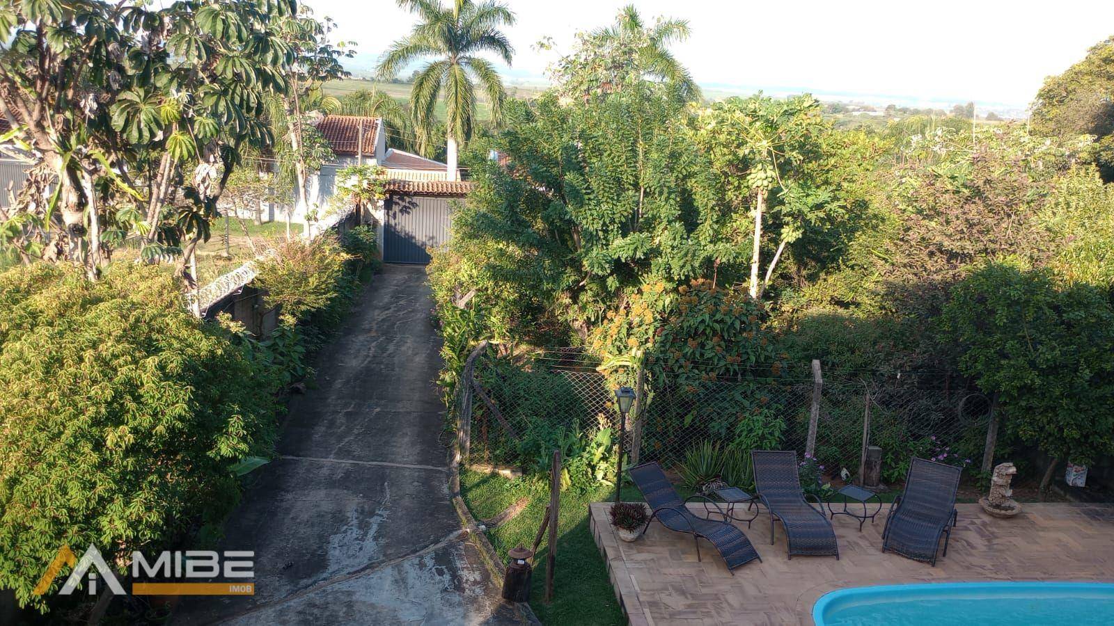 Chácara, 2 quartos, 1377 m² - Foto 4