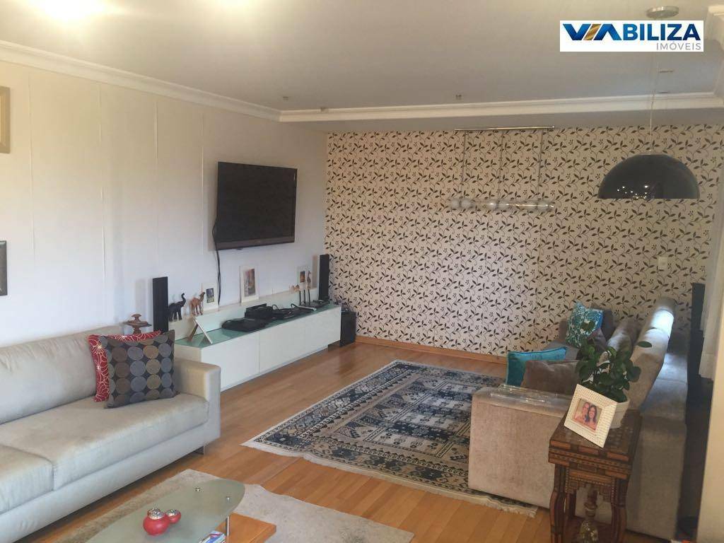 Apartamento à venda com 4 quartos, 198m² - Foto 2