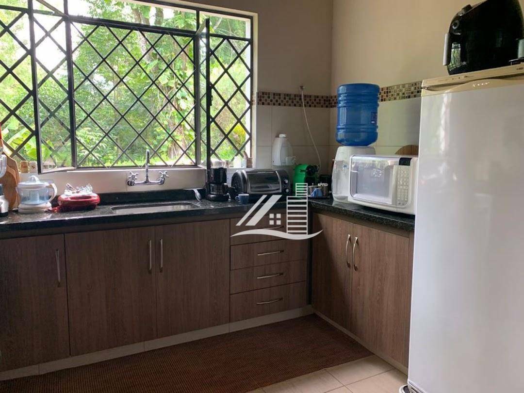 Chácara à venda com 6 quartos, 650m² - Foto 24