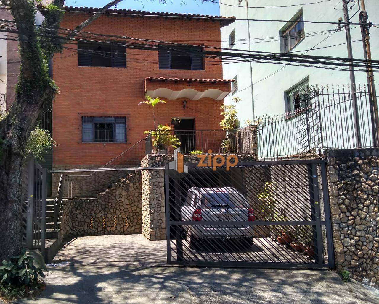 Sobrado à venda com 4 quartos, 150m² - Foto 1