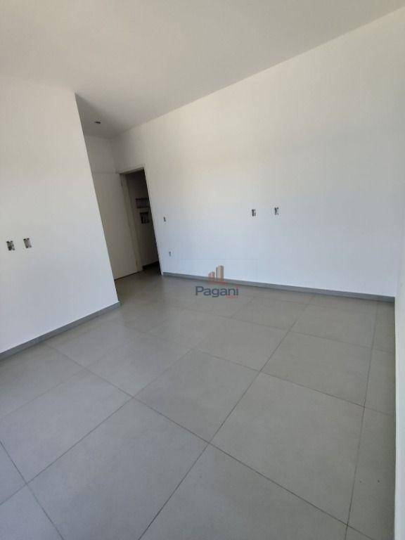 Sobrado à venda com 3 quartos, 110M2 - Foto 12