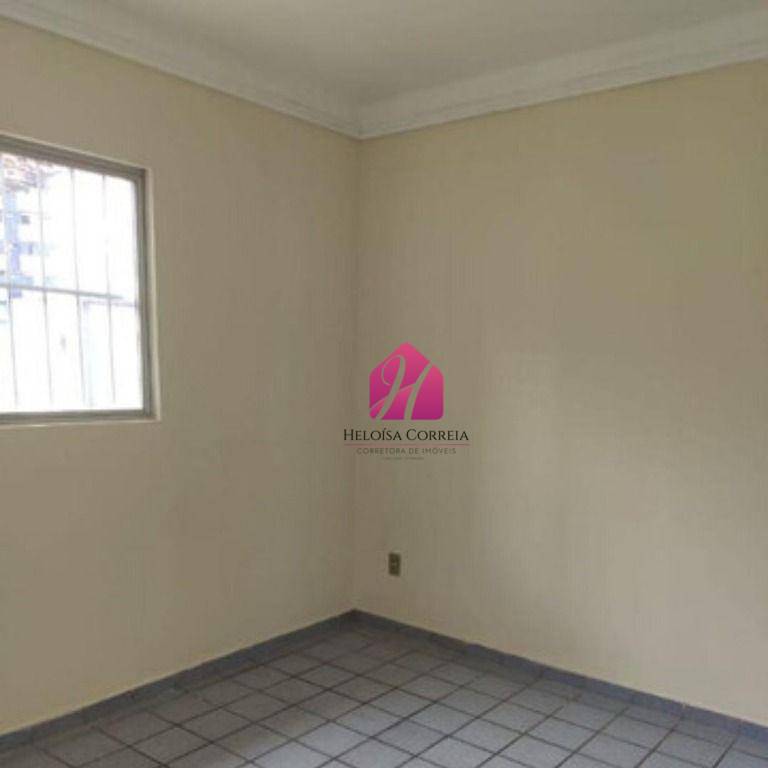 Apartamento à venda com 2 quartos, 69m² - Foto 4