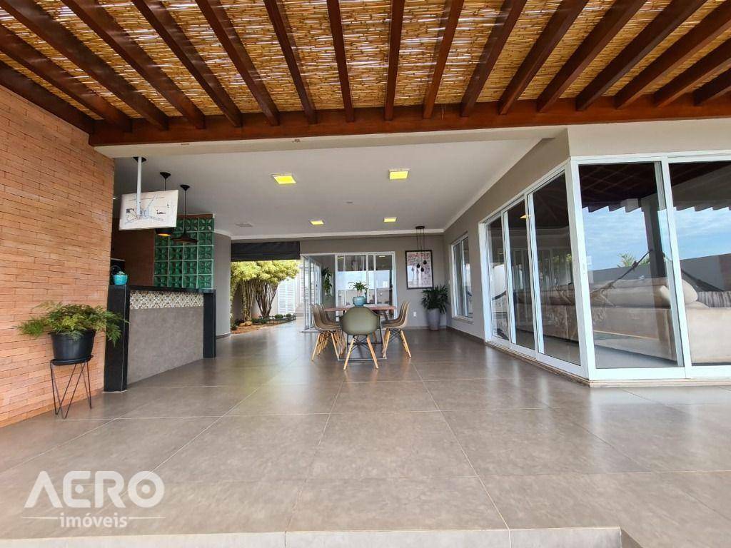 Casa de Condomínio à venda com 3 quartos, 330m² - Foto 5