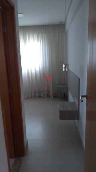 Casa à venda com 2 quartos, 200m² - Foto 10