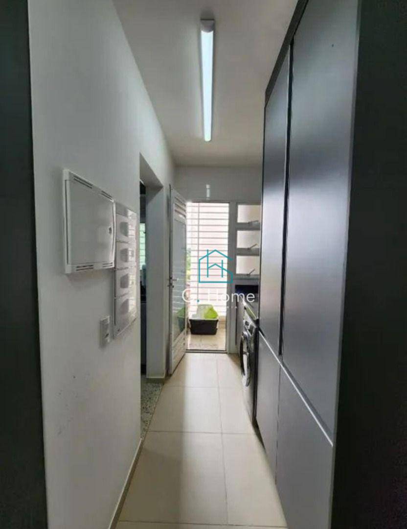 Apartamento para alugar com 3 quartos, 122m² - Foto 11