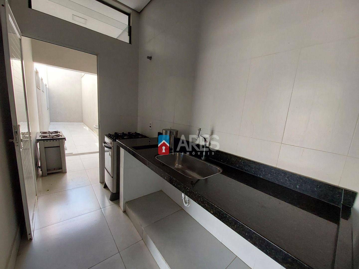 Casa à venda com 1 quarto, 135m² - Foto 13