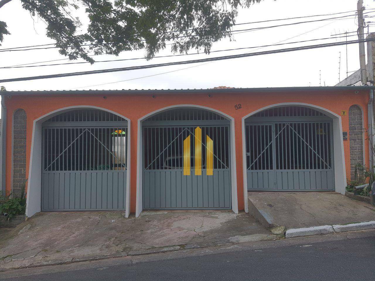 Casa à venda com 4 quartos, 198m² - Foto 2