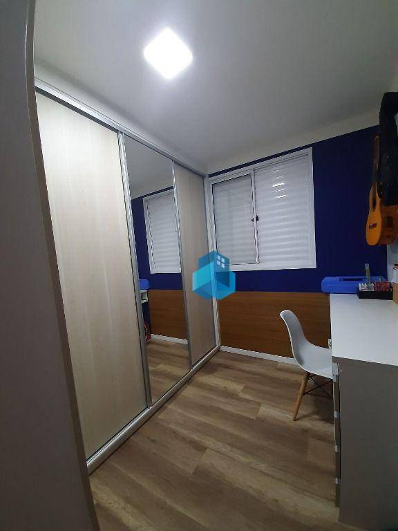 Apartamento à venda com 2 quartos, 48m² - Foto 11