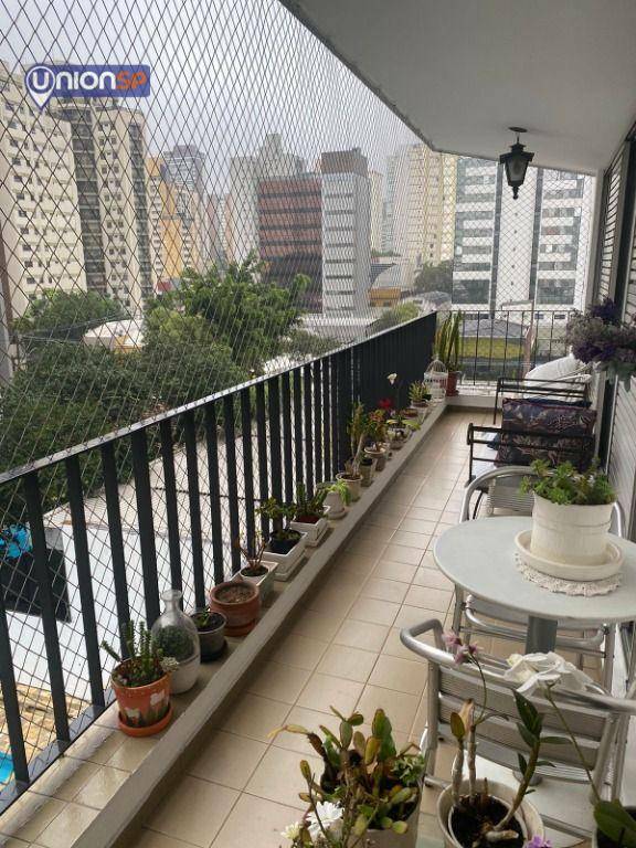 Apartamento à venda com 4 quartos, 164m² - Foto 18