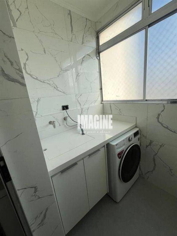 Apartamento à venda com 2 quartos, 50m² - Foto 1