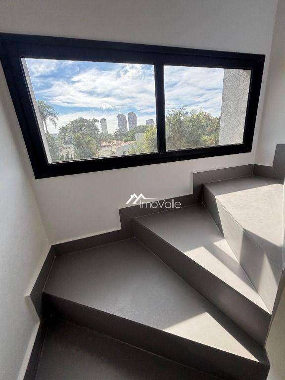 Apartamento à venda com 3 quartos, 201m² - Foto 11