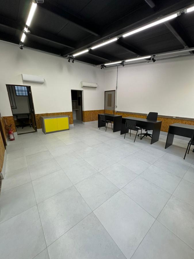 Prédio Inteiro para alugar, 160m² - Foto 10