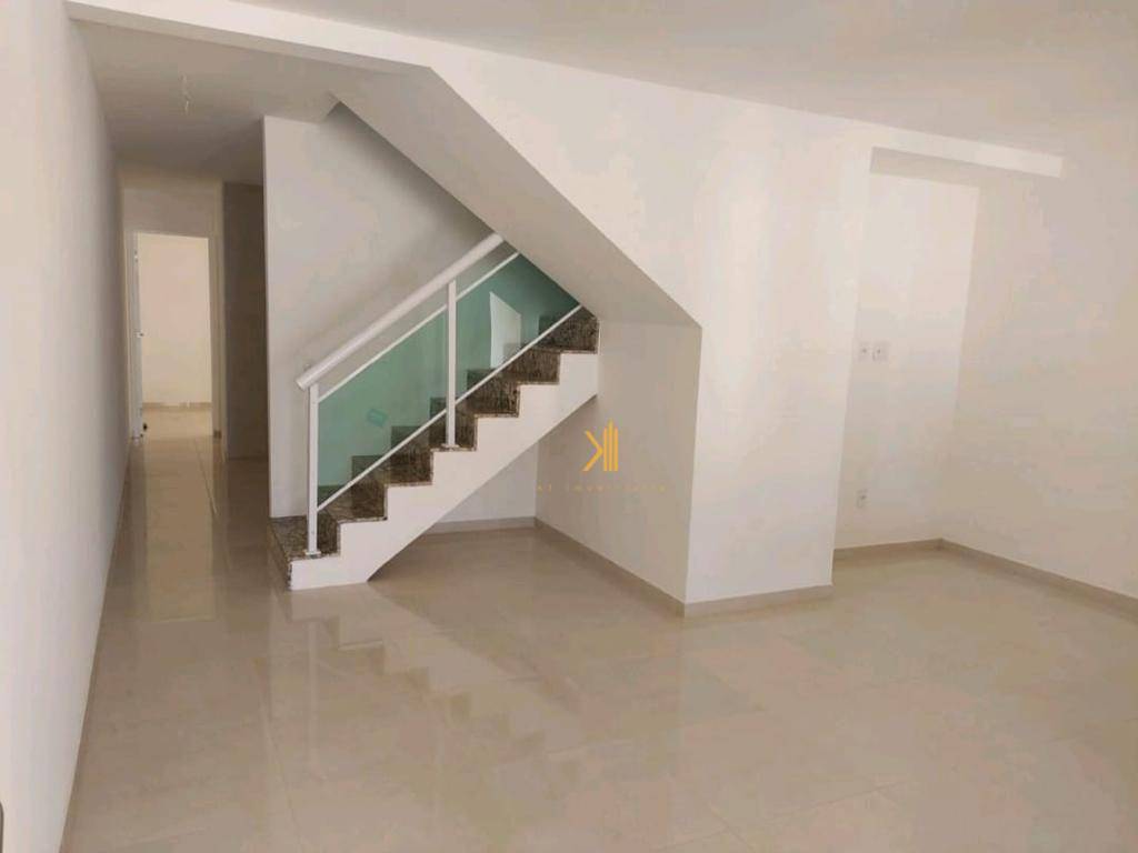 Casa à venda com 3 quartos, 130m² - Foto 14