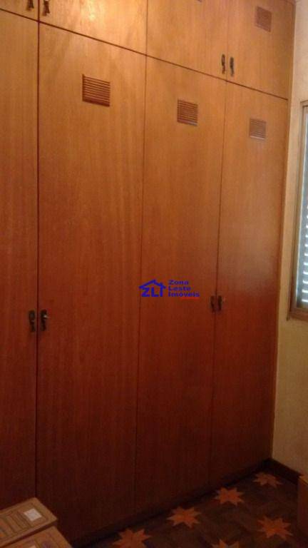 Apartamento à venda com 3 quartos, 72m² - Foto 2